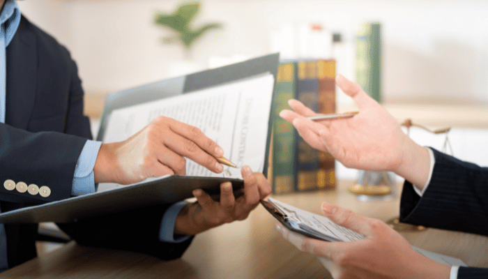 تحلیل آراء قضایی